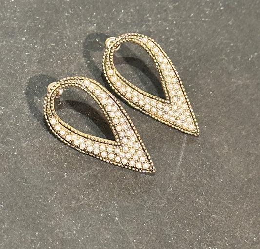 Orecchini in bronzo e zirconi cognac.