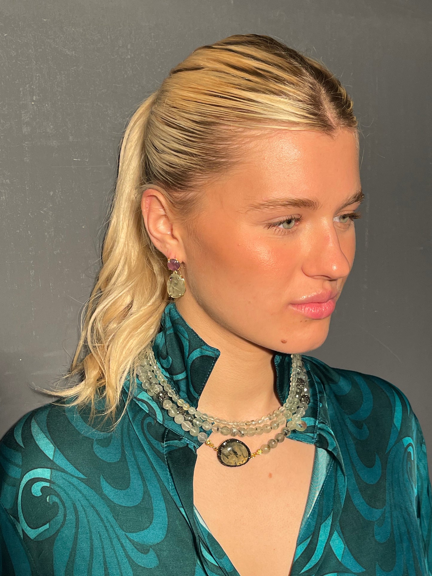 Collana con malachite e quarzo rutilato
